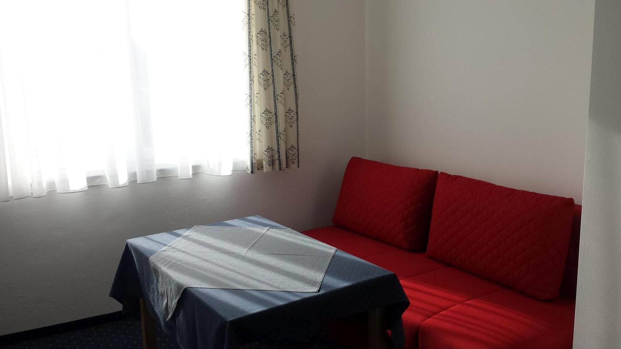Hotel - Landgasthof Winklehner Sankt Pantaleon  ห้อง รูปภาพ